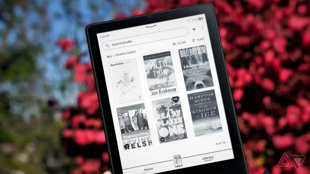 Amazon Kindle Paperwhite Signature Edition Bundle Sees Massive 39% Discount, Dropping to $202