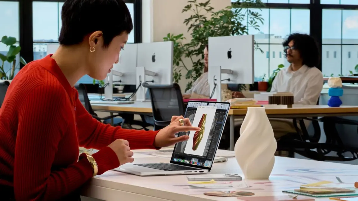 Apple Reverses Course: The Long-Awaited Arrival of the Touchscreen MacBook Pro