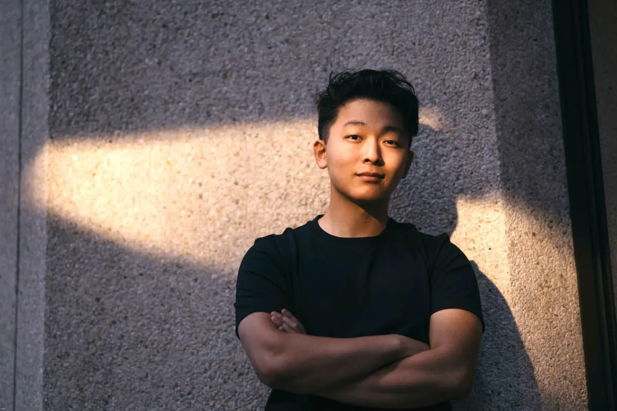 From Apple Watch Coder to Thiel Fellow: Sigil Wen Launches Underdog, a Privacy-First AI Assistant Backed by Silicon Valley Heavyweights