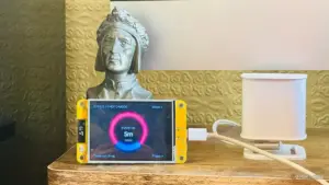 How One Maker Turned a Cheap Smart Home Display Into a Dynamic Office "Mood Ring"