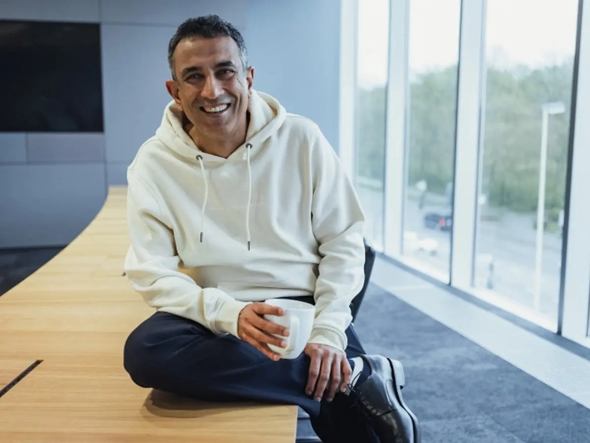 T-Mobile CEO Srini Gopalan Rules Out Starlink MVNO Partnership as SpaceX Pursues Telecom Market Entry