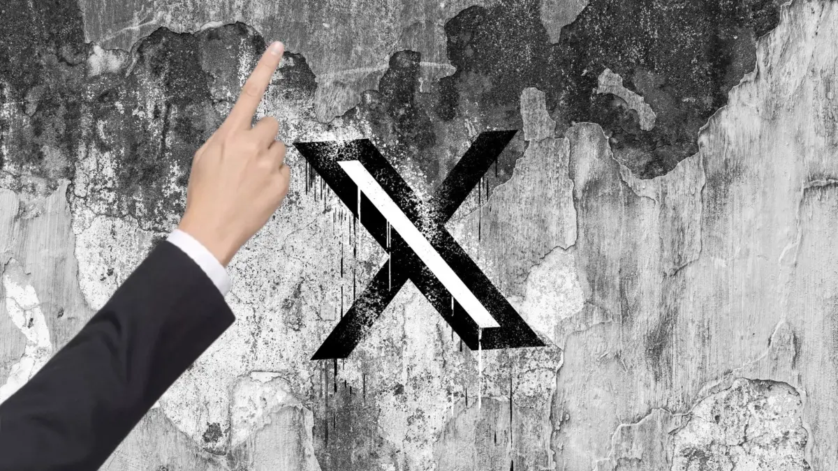 X’s Latest Growth Hack: A Mystery Hand Jumps Scares Users to Promote Posts